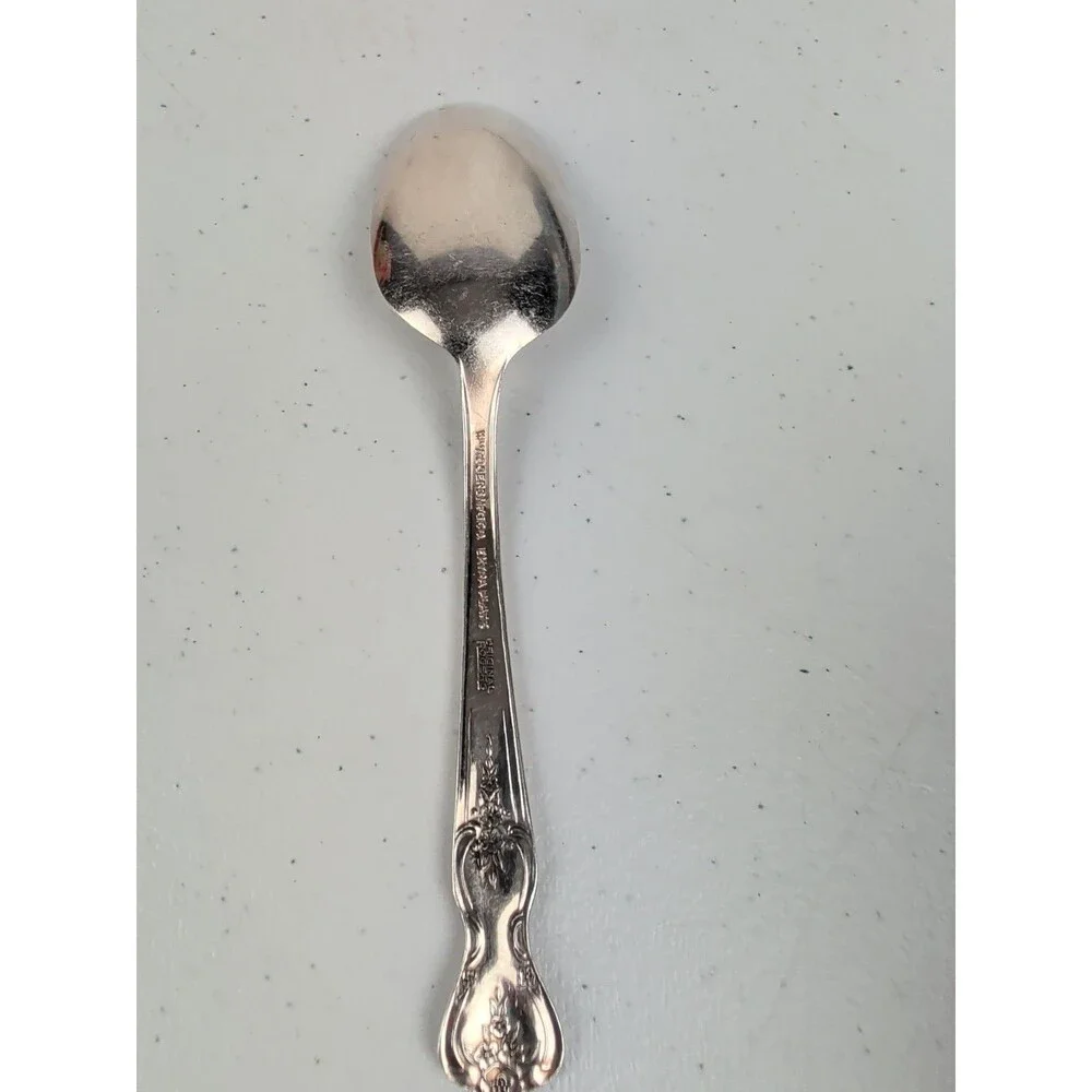 Wm Rogers MAGNOLIA Inspiration Silver Plate 1951 Original Mfg Co Flatware